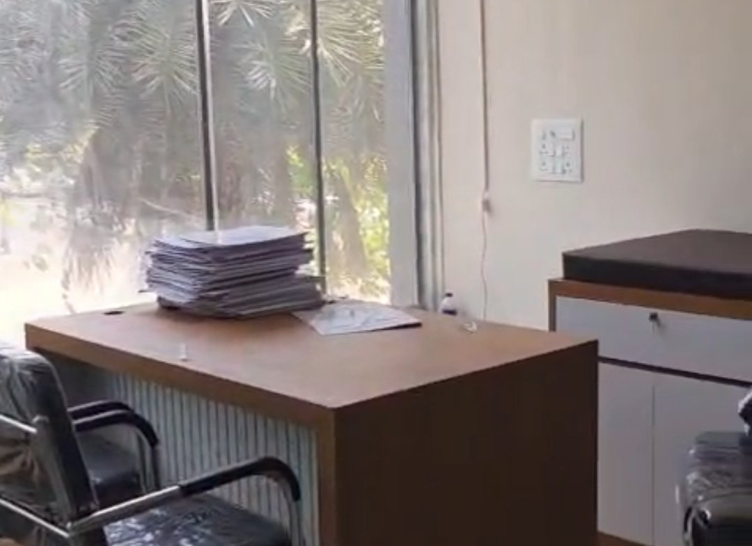 Dental clinic fully furnished for Rent