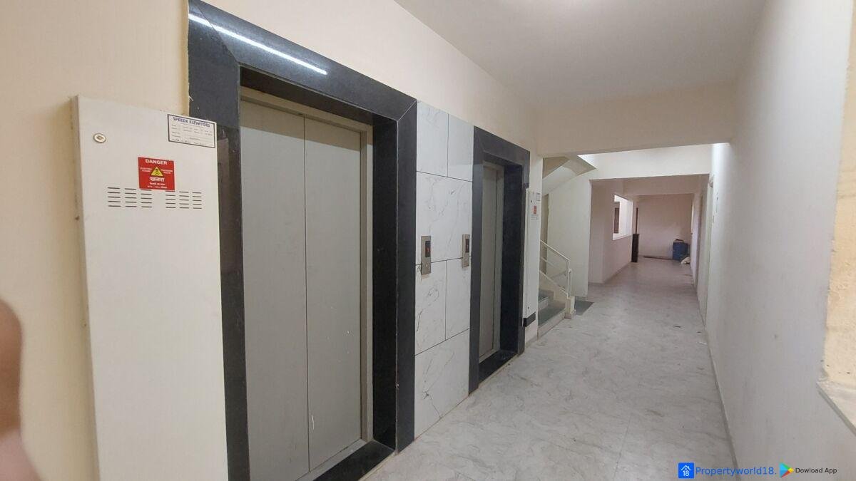 scaled_1000555796 Sky Natraj Dronagiri