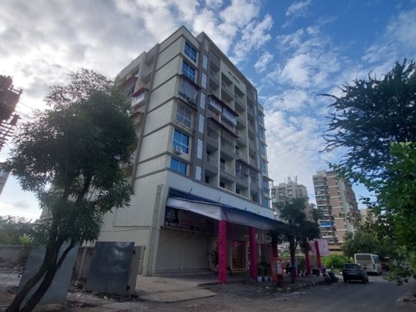 Sky Natraj Dronagiri