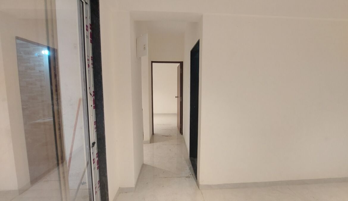terrace flat Thakur Emerald
