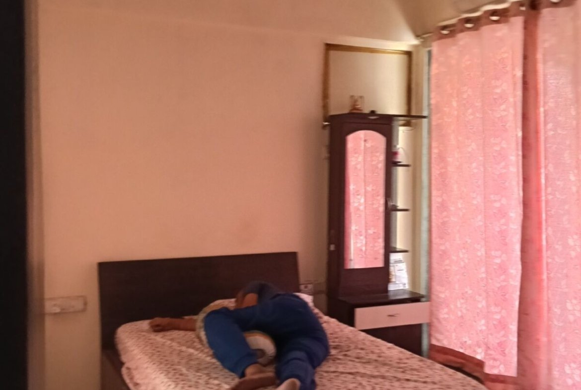 available 2bhk flat for rent in Kharghar